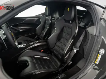 FERRARI SF90 Stradale Assetto Fiorano Carbon Racing-Seat