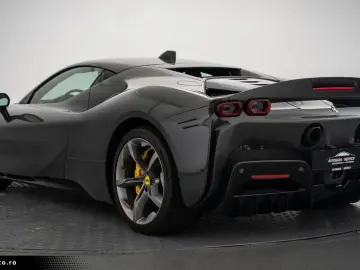 FERRARI SF90 Stradale Assetto Fiorano Carbon Racing-Seat