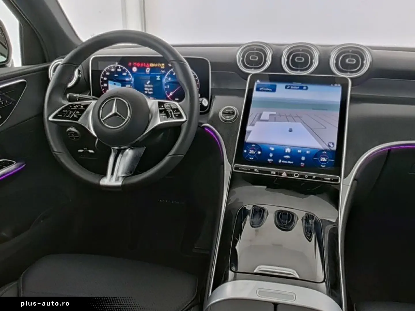 MERCEDES-BENZ GLC 200 4M Coupé Avantgarde LED Panora&hellip;