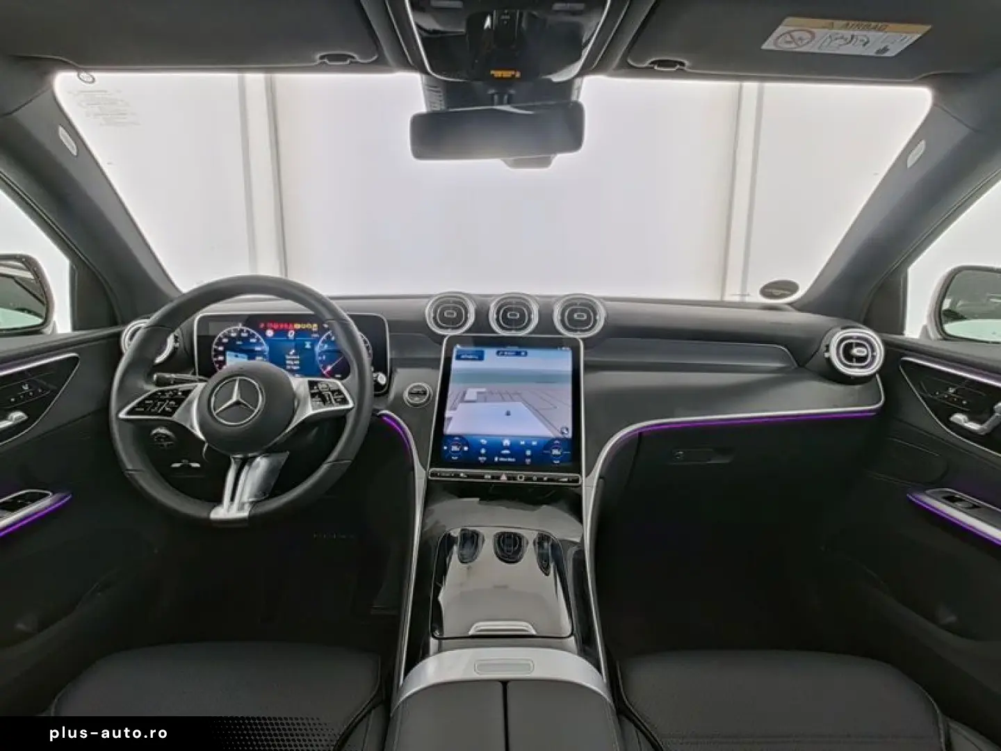 MERCEDES-BENZ GLC 200 4M Coupé Avantgarde LED Panora&hellip;