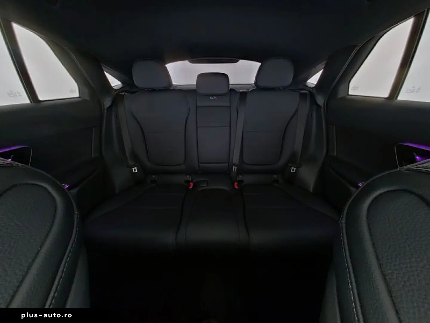 MERCEDES-BENZ GLC 200 4M Coupé Avantgarde LED Panora&hellip;