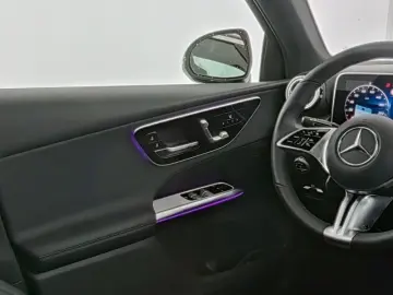 MERCEDES-BENZ GLC 200 4M Coupé Avantgarde LED Panora&hellip;
