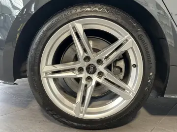 Audi A5 SpB 45 TFSI Qu Black