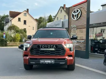 Toyota Sequoia