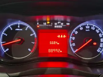 OPEL CORSA 1.2 70CP Selection