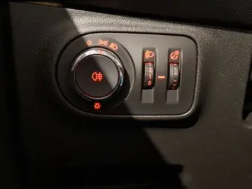 OPEL CORSA 1.2 70CP Selection