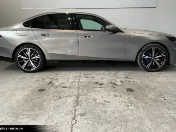 BMW 550e xDrive  Sitzbelüftung  M Sportpaket Pro  Bo
