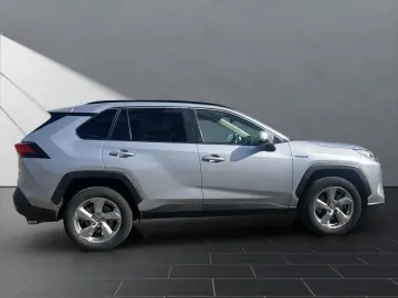 TOYOTA RAV 4 Hybrid 4x4 TEAM-D