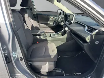 TOYOTA RAV 4 Hybrid 4x4 TEAM-D