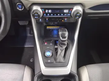 TOYOTA RAV 4 2.5 VVT-i Hybrid 4x4