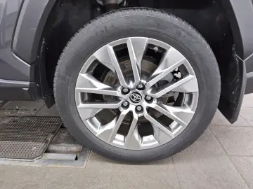 TOYOTA RAV 4 2.5 VVT-i Hybrid 4x4