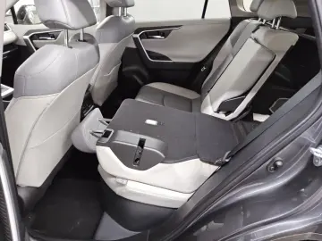 TOYOTA RAV 4 2.5 VVT-i Hybrid 4x4