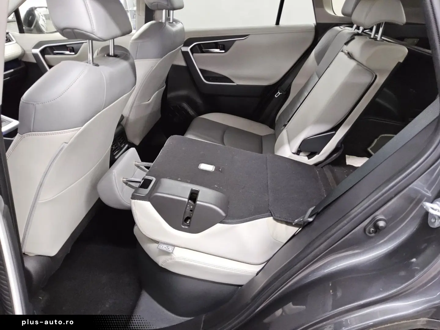 TOYOTA RAV 4 2.5 VVT-i Hybrid 4x4