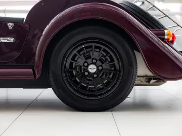 MORGAN Plus Four