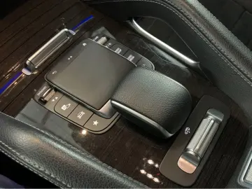 MERCEDES-BENZ GLE 350 e AMG