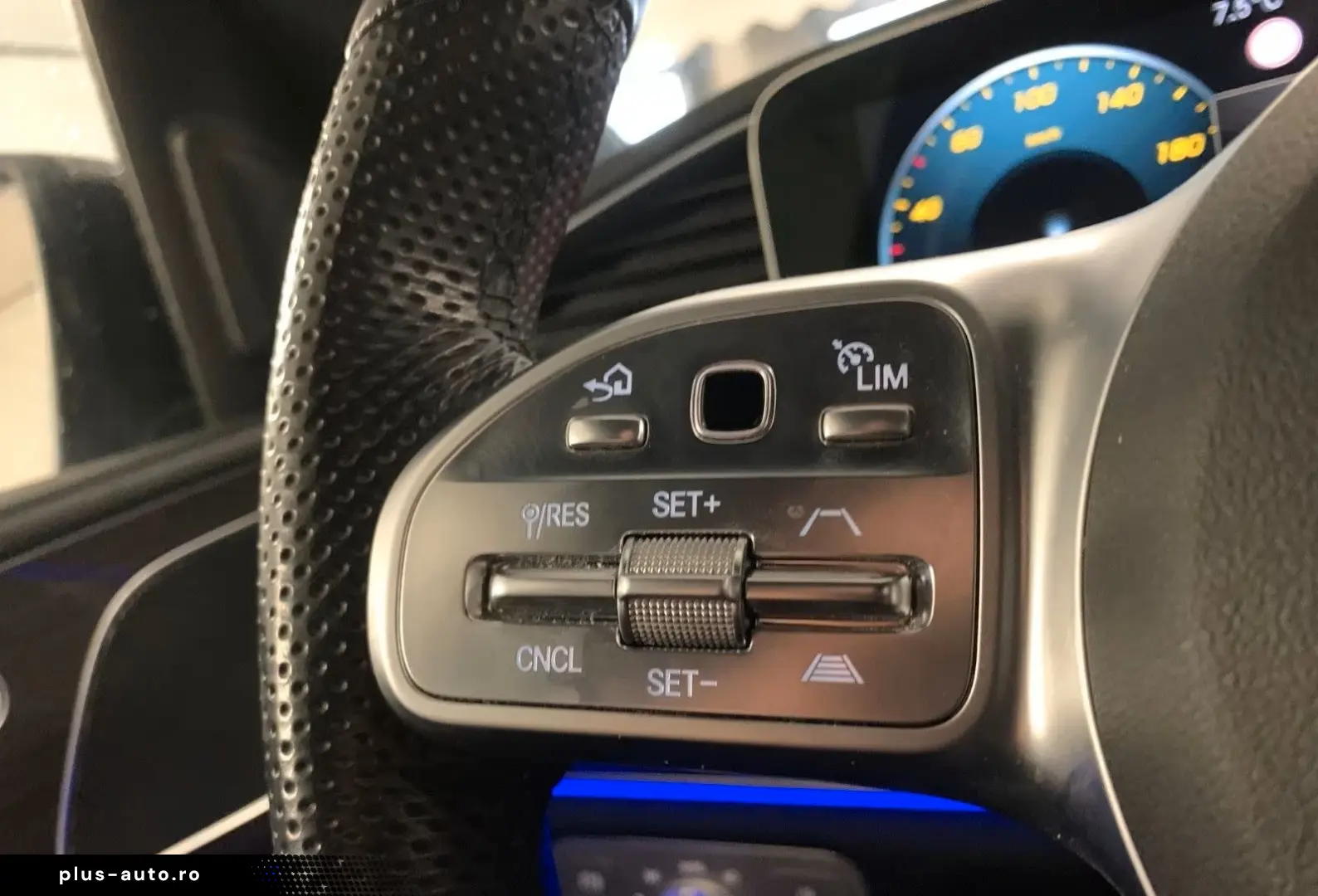 MERCEDES-BENZ GLE 350 e AMG