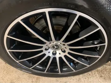 MERCEDES-BENZ GLE 350 e AMG