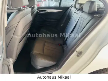 BMW 530 5 Limousine 530 d Teil Sport M-Packet