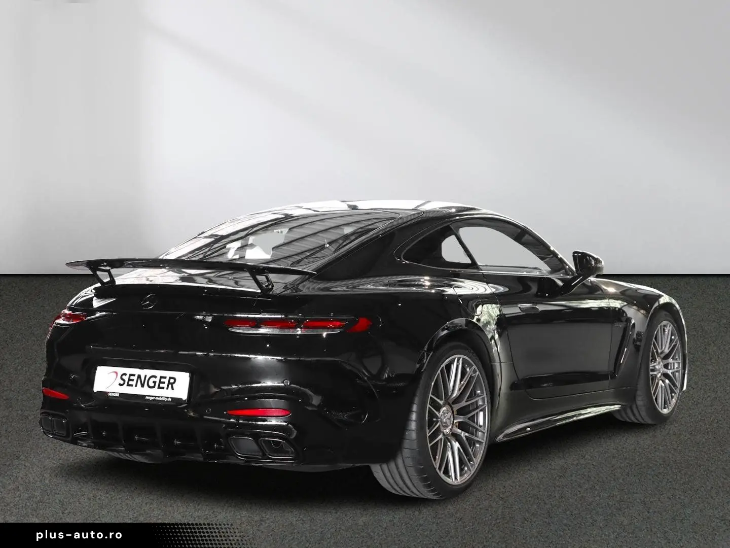 MERCEDES-BENZ AMG GT 55 4M  Night Distronic HeadUp Pano Aero