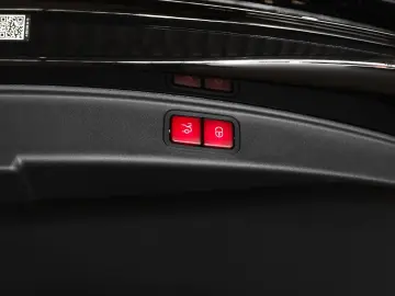 MERCEDES-BENZ AMG GT 55 4M  Night Distronic HeadUp Pano Aero