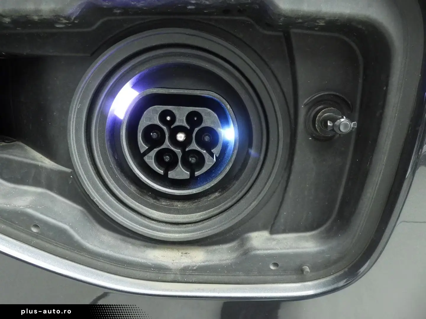 BMW 530 5 Serie Sedan 530e   LED   HUD   Sportsitze