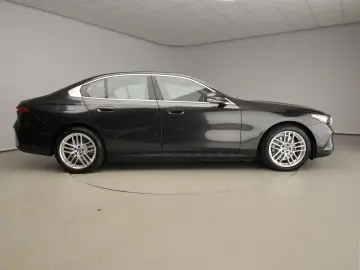 BMW 530 5 Serie Sedan 530e   LED   HUD   Sportsitze