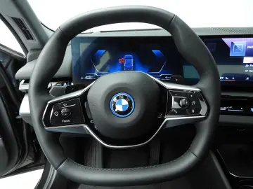 BMW 530 5 Serie Sedan 530e   LED   HUD   Sportsitze