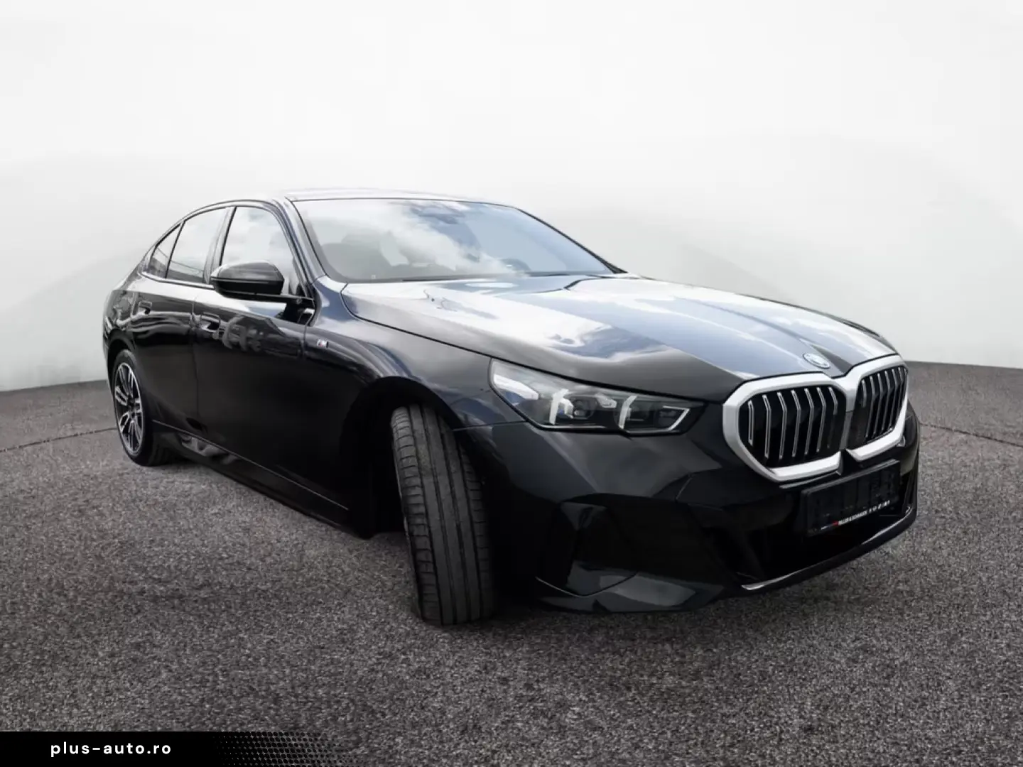 BMW 530e M-Sport HUD   Cameră 360    Ventilație Scaun   HK