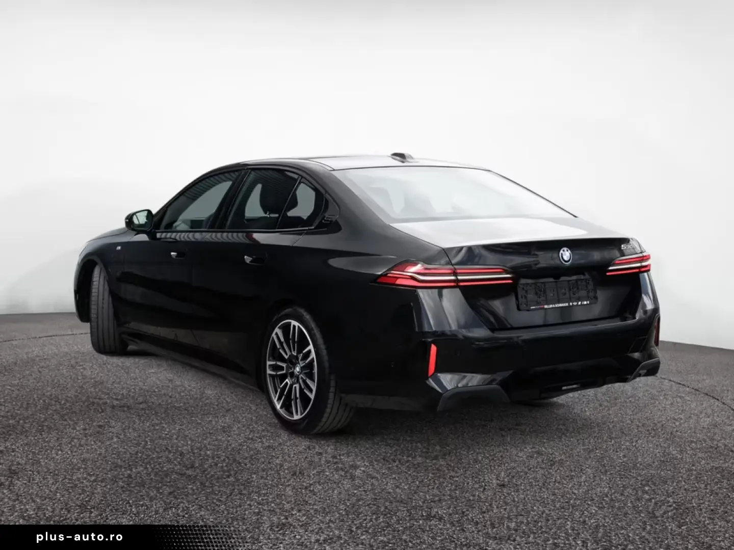 BMW 530e M-Sport HUD   Cameră 360    Ventilație Scaun   HK