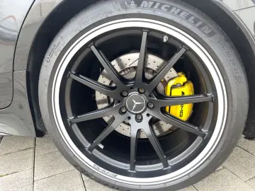 MERCEDES-BENZ AMG GT 4-trg. 63 4Matic