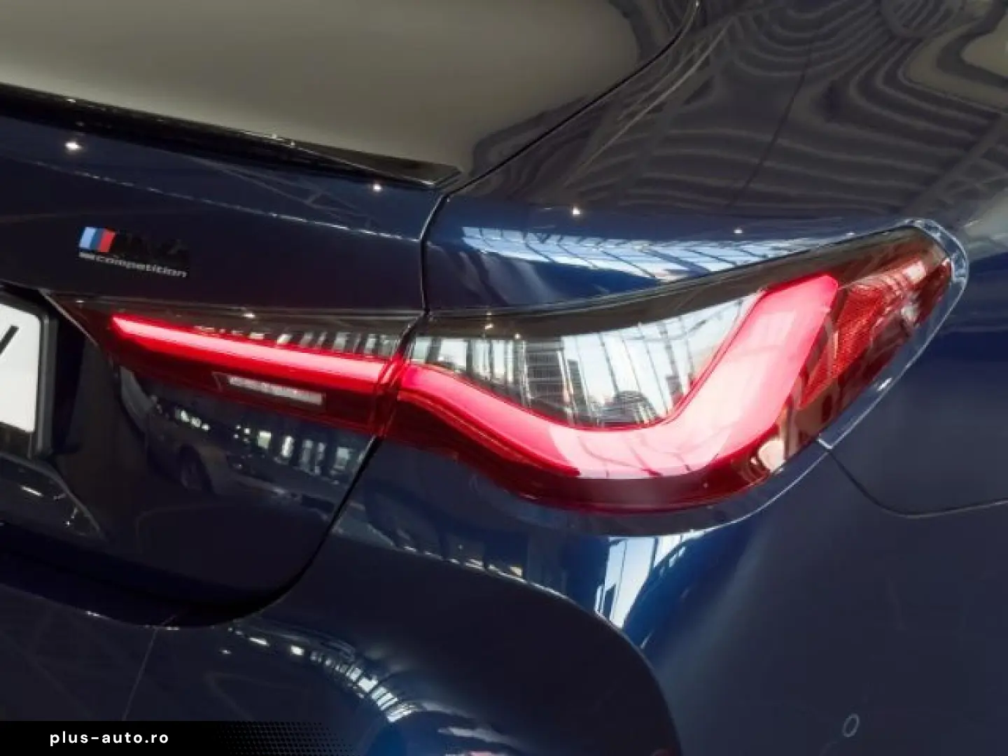 BMW M4 Competition xDrive H&K Laserlicht HUD Navi