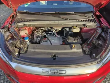 BYD ATTO 3  60 48 kWh Design ACC 360  Pano Wärmepum.