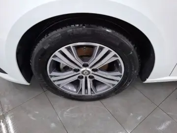 RENAULT MEGANE 1.3 TCe 140CP techno Estate