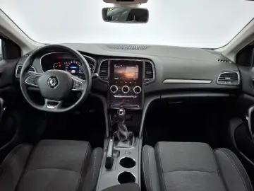 RENAULT MEGANE 1.3 TCe 140CP techno Estate