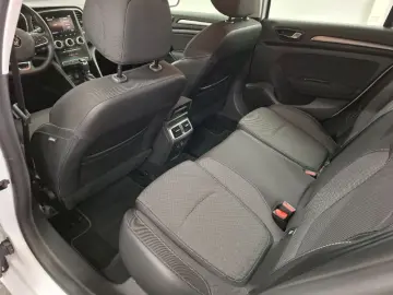 RENAULT MEGANE 1.3 TCe 140CP techno Estate