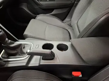 RENAULT MEGANE 1.3 TCe 140CP techno Estate