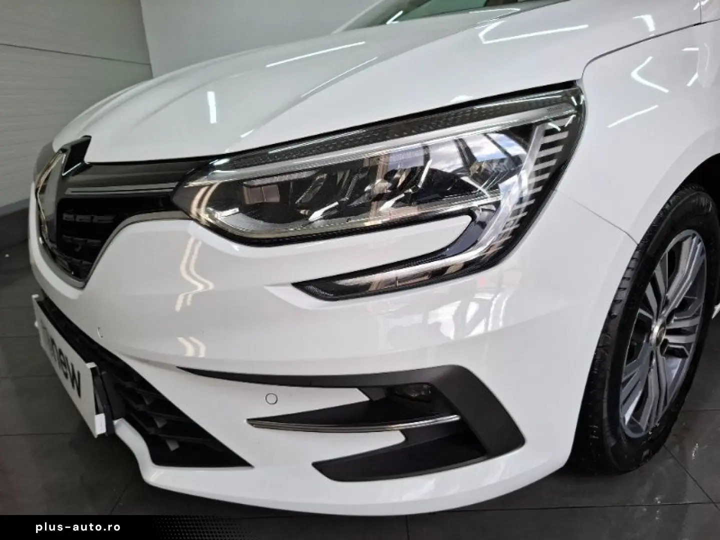 RENAULT MEGANE 1.3 TCe 140CP techno Estate