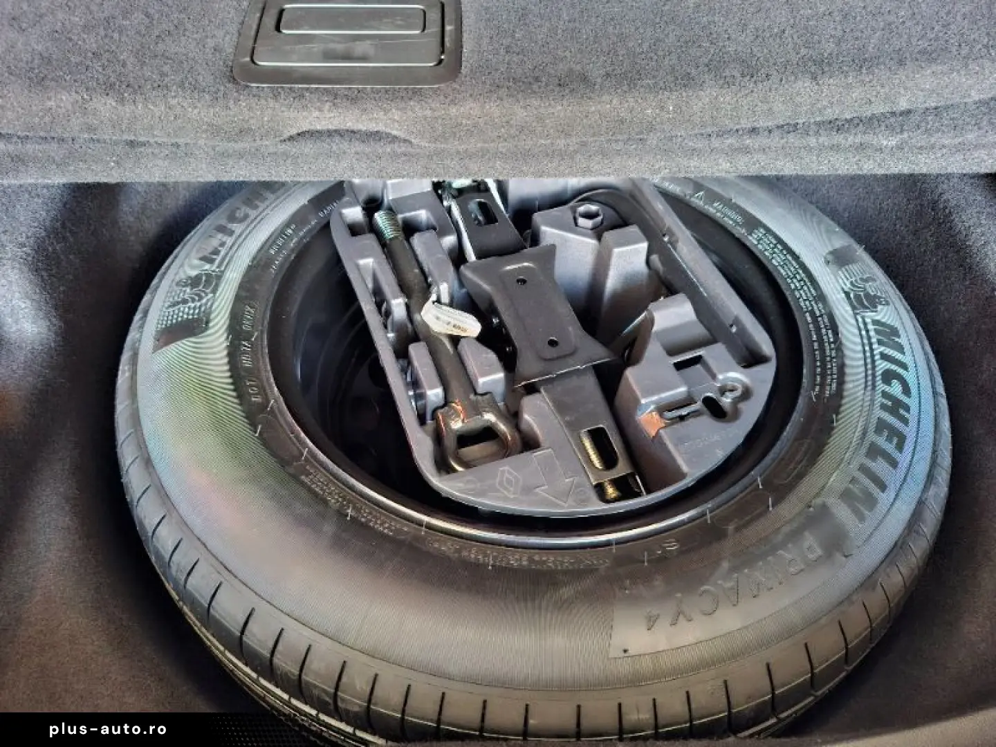 RENAULT MEGANE 1.3 TCe 140CP techno Estate