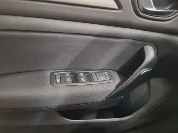 RENAULT MEGANE 1.3 TCe 140CP techno Estate