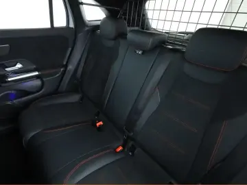 MERCEDES-BENZ GLA 250e AMG Line