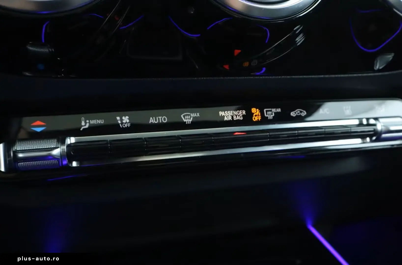 MERCEDES-BENZ GLA 250e AMG Line