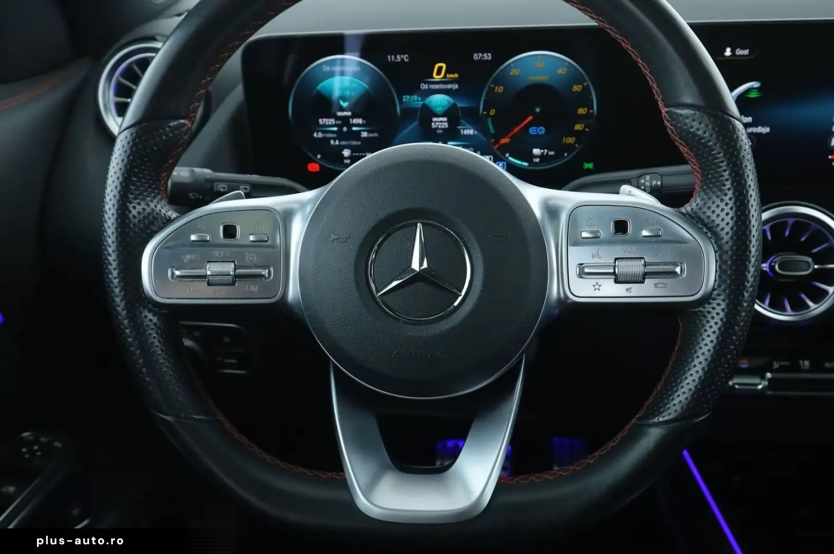 MERCEDES-BENZ GLA 250e AMG Line