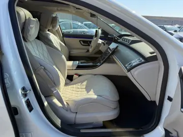 MERCEDES-BENZ S 400 S Limousine 4Matic L AMG  TV HEAD MASS