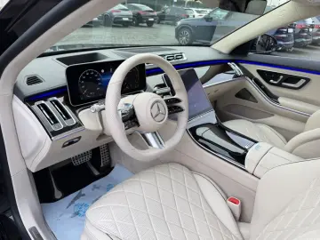 MERCEDES-BENZ S400d AMG-PAKET 3xTV 360 HUD ACC DAB LED