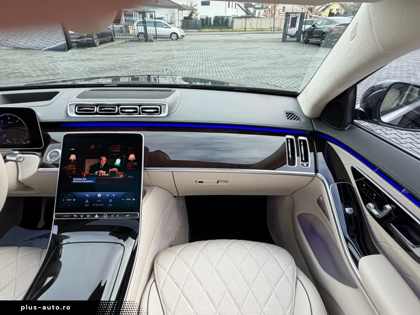 MERCEDES-BENZ S400d AMG-PAKET 3xTV 360 HUD ACC DAB LED