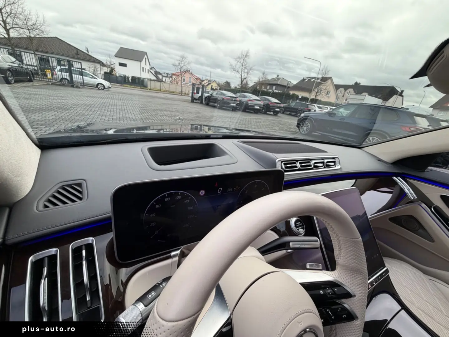 MERCEDES-BENZ S400d AMG-PAKET 3xTV 360 HUD ACC DAB LED