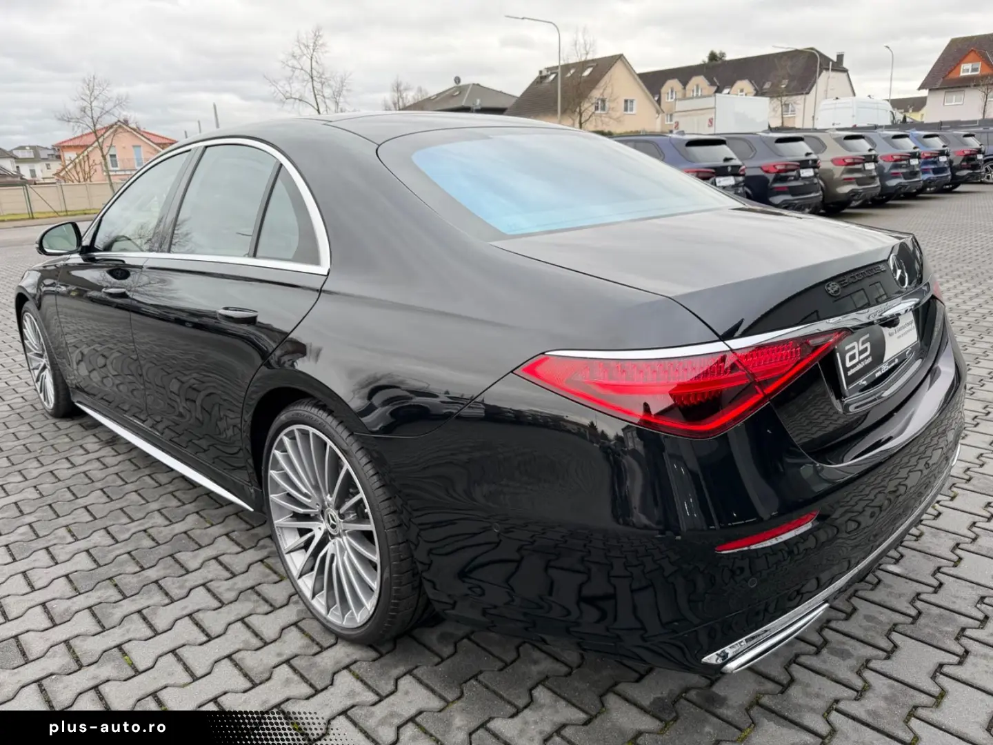 MERCEDES-BENZ S400d AMG-PAKET 3xTV 360 HUD ACC DAB LED