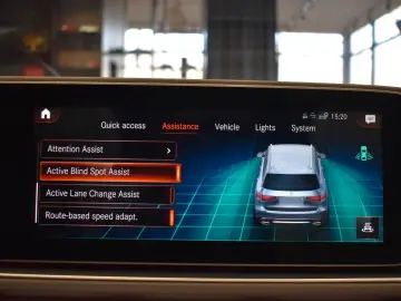 MERCEDES-BENZ 400 d AMG Pano Off-Road-Pro Technik-Paket