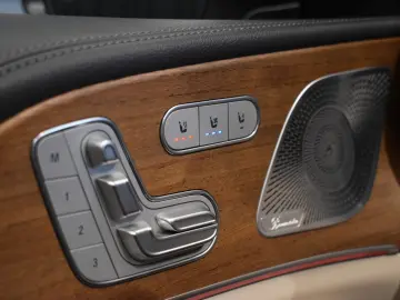 MERCEDES-BENZ 400 d AMG Pano Off-Road-Pro Technik-Paket