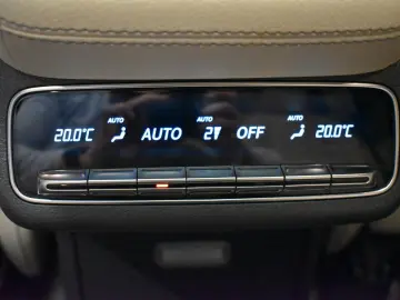 MERCEDES-BENZ 400 d AMG Pano Off-Road-Pro Technik-Paket